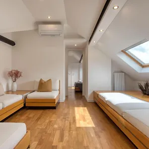  Apartment Royal -montenapoleone-